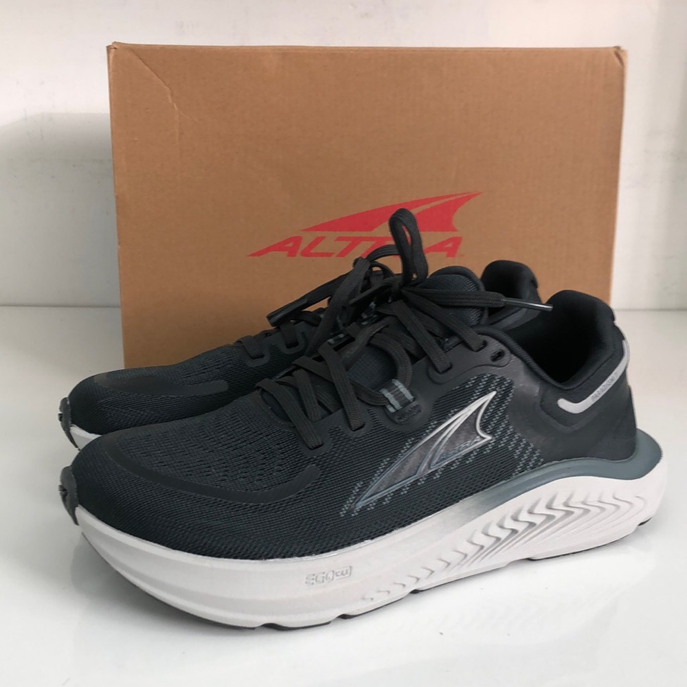 Altra Paradigm 7 Women’s NWOT